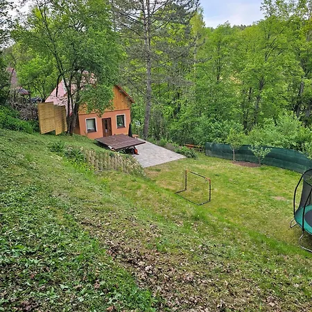 Ferienhaus Nad Koupalistem Machuv Kraj Bela pod Bezdezem