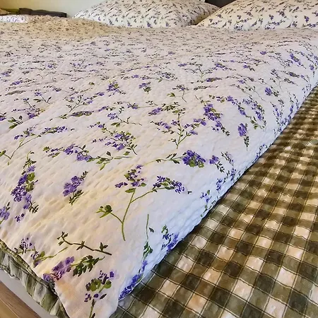 Ferienhaus Nad Koupalistem Machuv Kraj